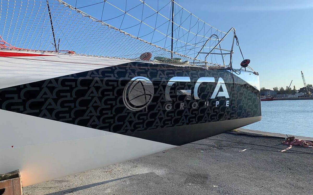 gilles_lamire_covering_bateau_03-tinified