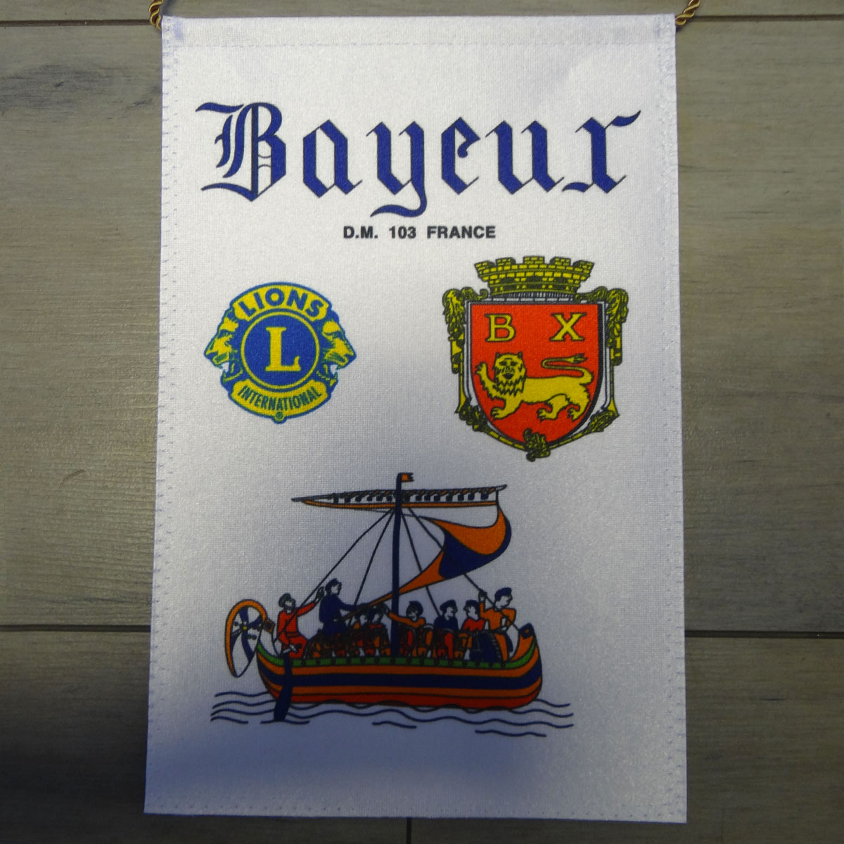 fanions clubs et associations