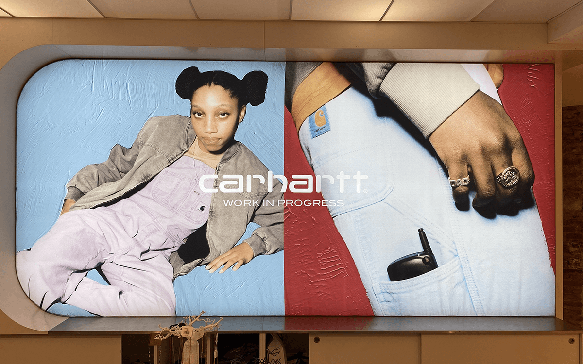 kaki_crazy_carhart_lightbox_2-tinified