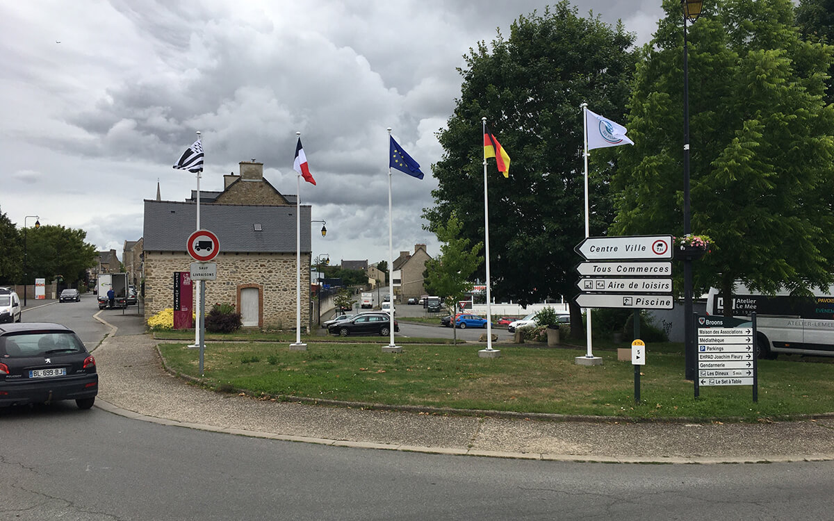 mairie-de-broons_mats_02-tinified