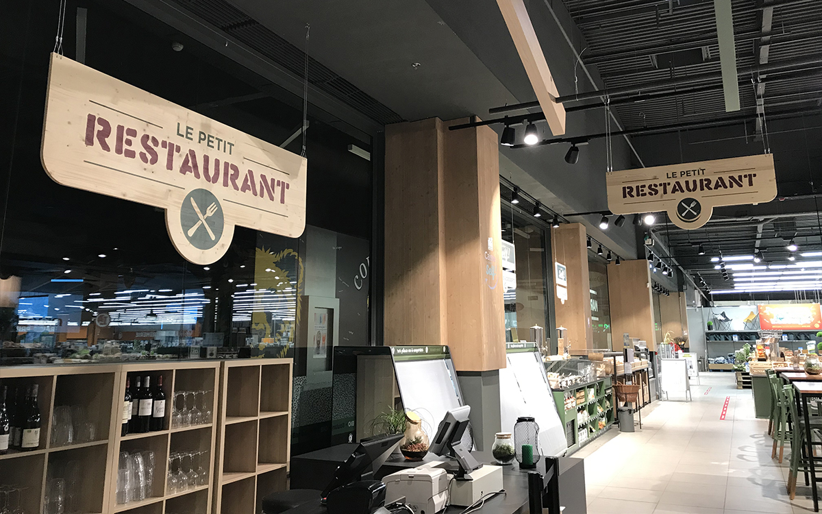 petit-marche-pose-enseigne-06