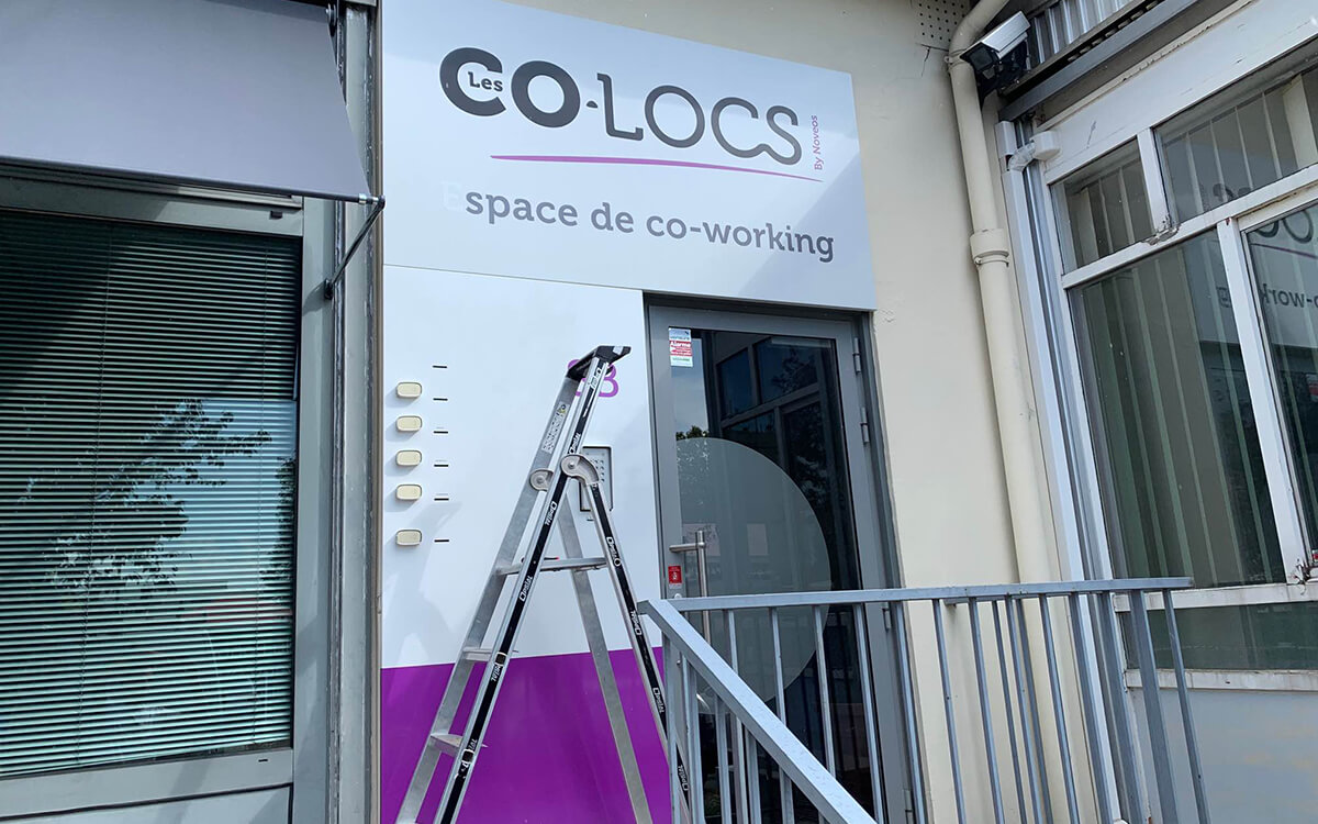 sa-immo_pose_lettrage_enseigne_01-tinified