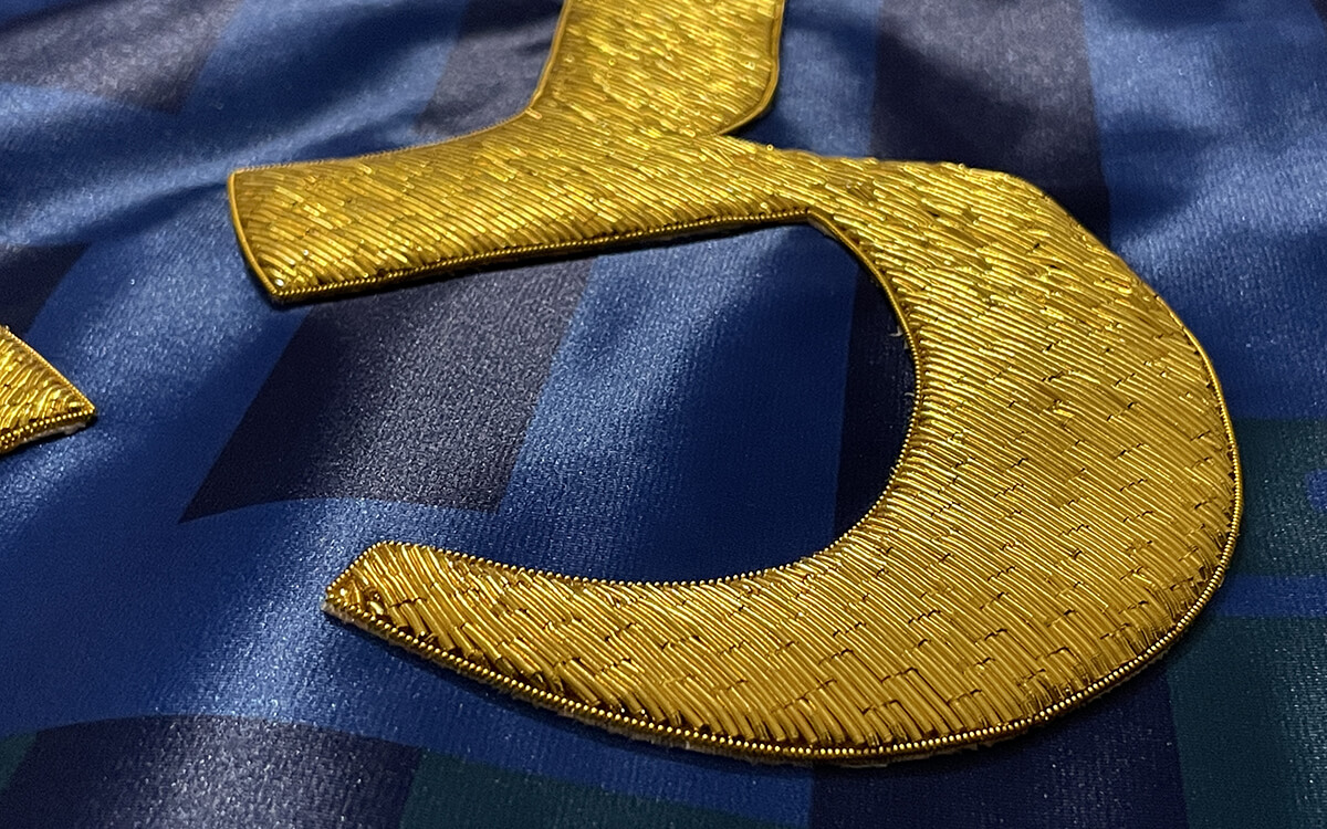 sabir-kakemonos-satin-brodes-02-tinified